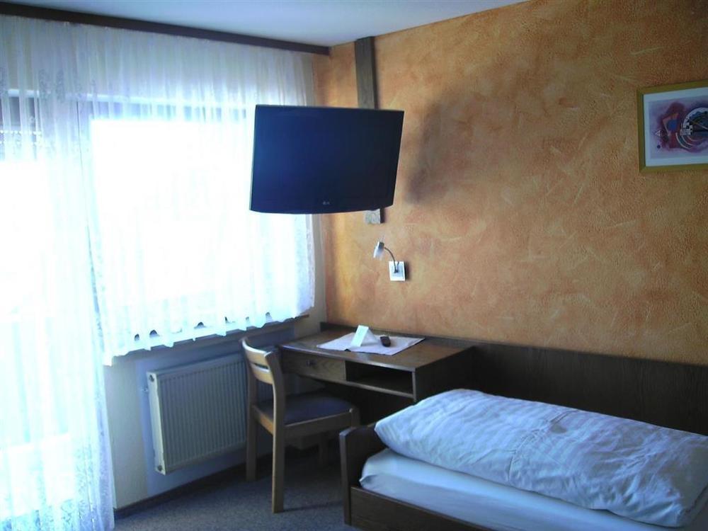Gasthof Hotel Zum Ross Wertheim Oda fotoğraf